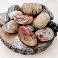 No Engraved Pebbles Raw Stone